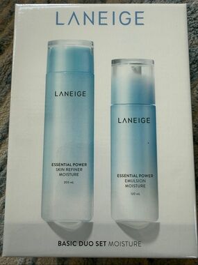 NWT LANEIGE Light Blue Basic Duo Set Moisture